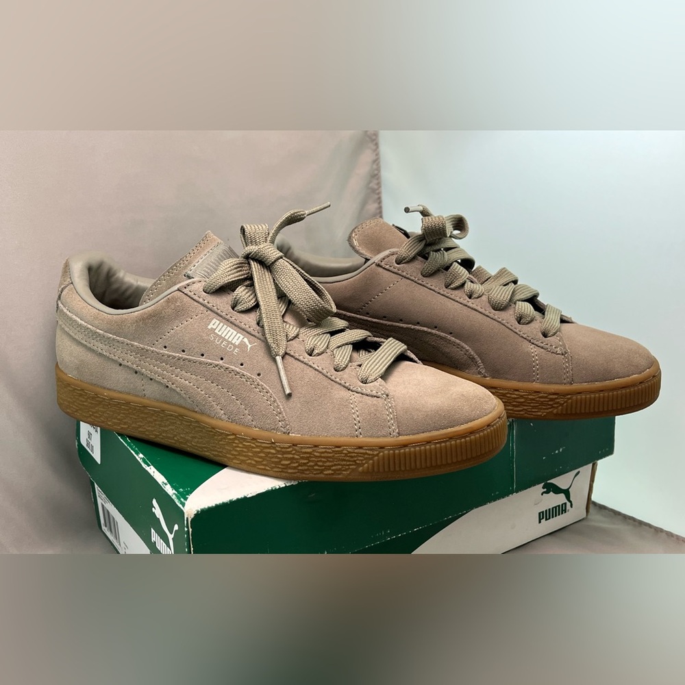 Puma Suede Classic Plus Men’s Sneakers / Size 6 Grey